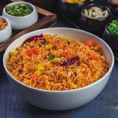 Schezwan Fried Rice Veg [Serves 1- 2]