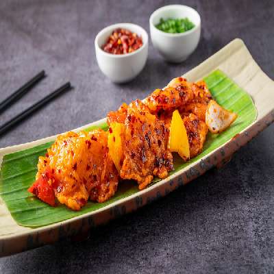 Smokey Chilli Fish (10 Pcs)