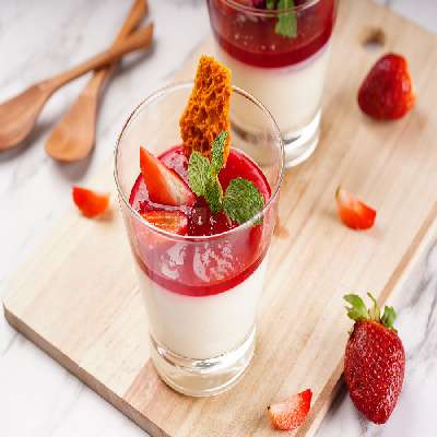Strawberry Panna Cotta