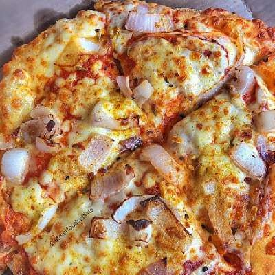 Onion & Panner Pizza