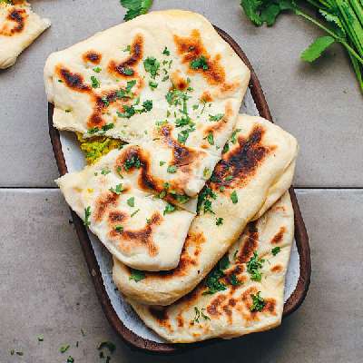 Aloo Pyaz Butter Naan With Butter And Achar