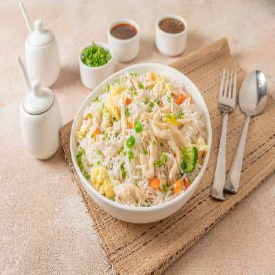 Shanghai Special Fried Rice (Chicken) [Serves 2]
