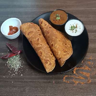 2 Mirch Masala Whole Wheat Paratha With Sabji And Curd