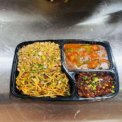 Fried Rice + Hakka Noodles + Paneer Chilly Gravy+Manchurian Dry