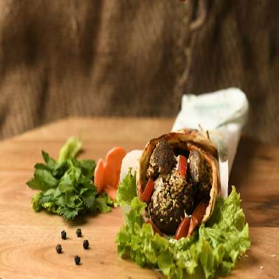 Traditional Falafel Shawarma Roll