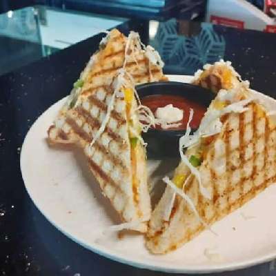 Classic Veg Sandwich [2 Pieces]