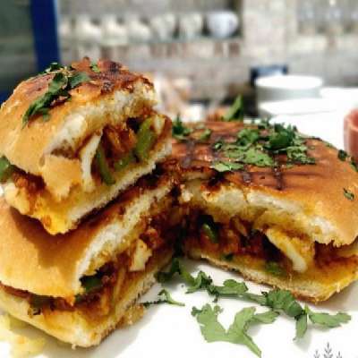 Indori Chatpatta Sandwich