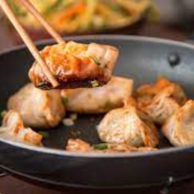 Veg Pan Fried Veg Momos