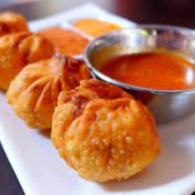 Chicken Momos Fried (8Ps)