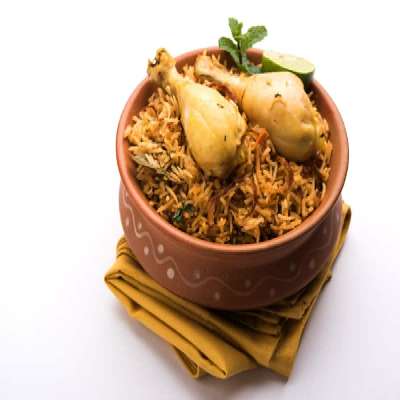 Delhi Masala Achaari Chicken Biryani