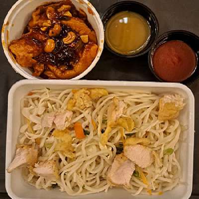 Chicken Noodles, Dragon Chicken And Tandoori Chicken