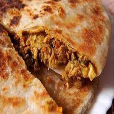 Keema Naan (Kaka Special ) With Gravy