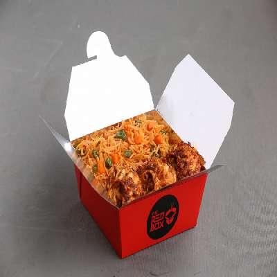 Chicken Schezwan Noodles + Chicken Schezwan Momo