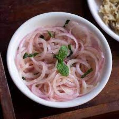 Plain Onion Salad