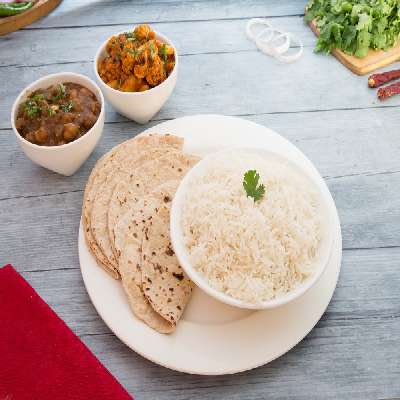 Amritsari Cholle Meal