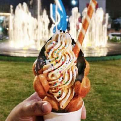 Brownie Fudge Bubble Waffle
