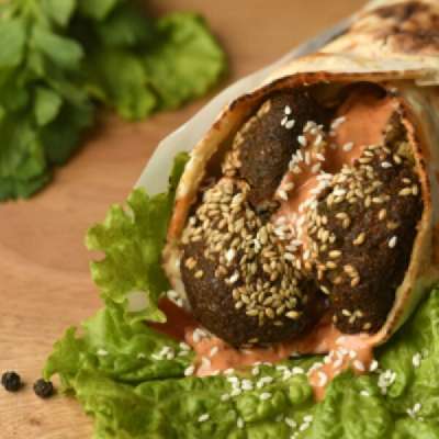 Harissa Falafel Shawarma Roll