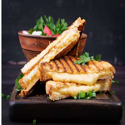 Cheese Chilli Grilled Sandwich