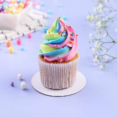 Vanilla Unicorn Cupcake