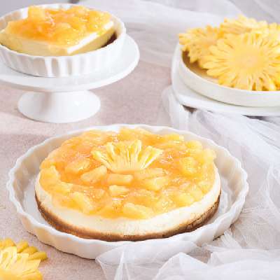 Pineapple Baked Cheesecake