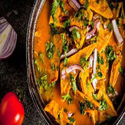 Dhania Adraki Egg Omelette Curry Rice Bowl