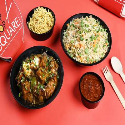 Panner Chilli With Veg Fried Rice & Dry Noodles