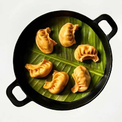 Corn And Cheese Steamed Momos - 6 Pcs