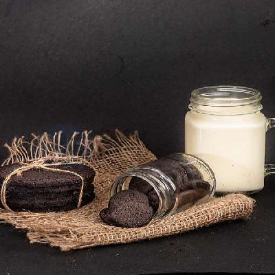 Chocolate Crinkle Cookie Jar