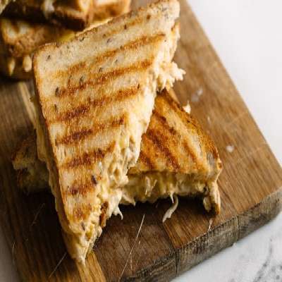 Egg And Cheese Grilled Sandwich