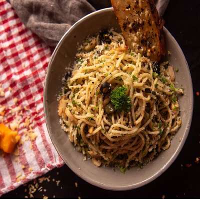 Classic Spaghetti Aglio Oglio