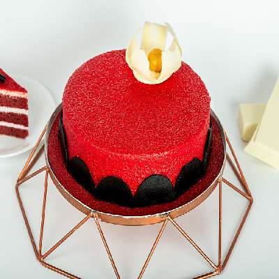Red Velvet Cake [Eggless]