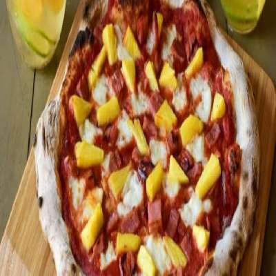 Tandoori Pineapple Pizza