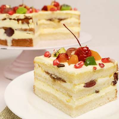 Fruit Gateau Cake (600 GMS)