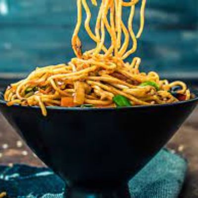 Mixed Schezwan Noodle Hakka