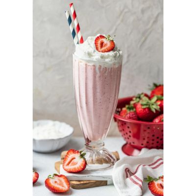 Strawberry Kitkat Shake