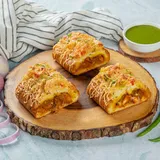 Butter Chicken Strudle