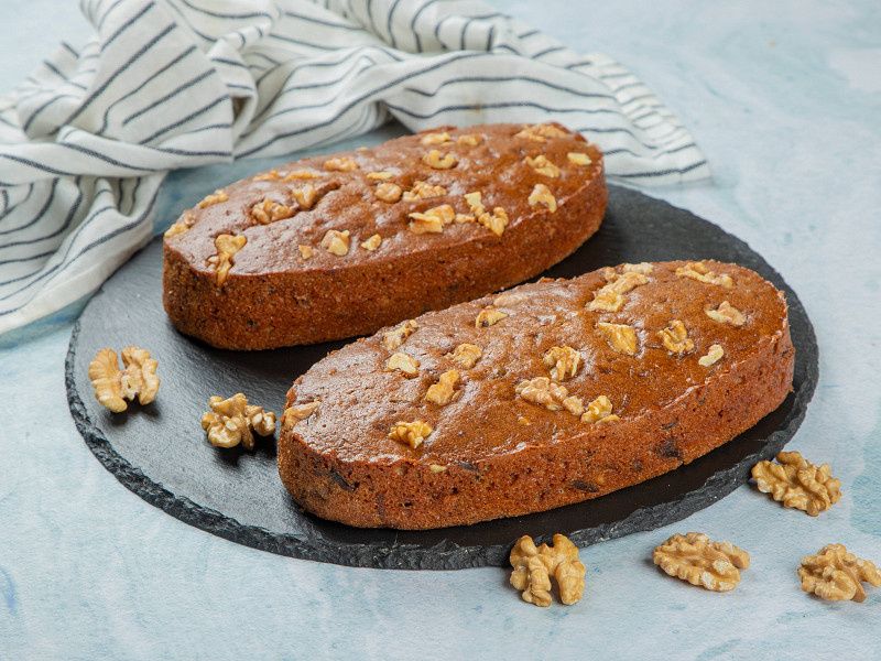 Dates And Walnut Tea-Time Cake