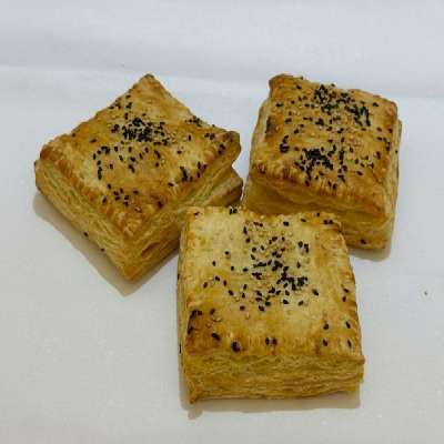 Creamy Chicken Puff