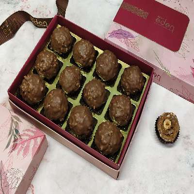 Rocher Hazelnut Chocolate 12 Pcs