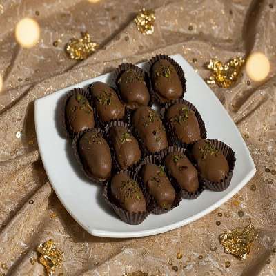 Stuffed Pistachio Kalmi Milk Chocolate Dates 500Gm
