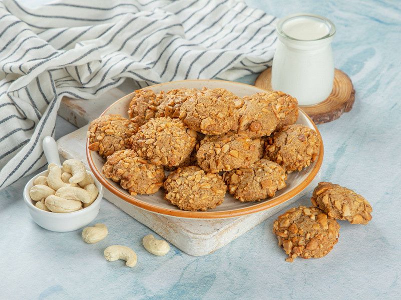 Cashew Ragi Cookies