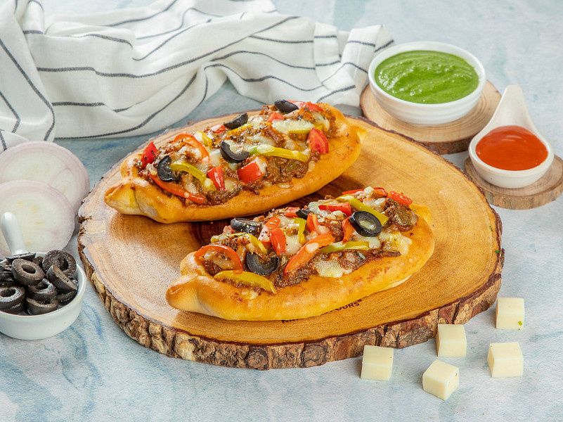 Butter Chicken Boat