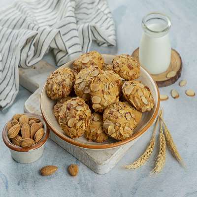 Almond Milk Cookies 250 Gm