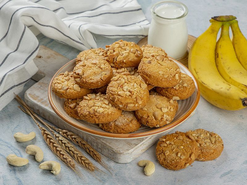 Banana Cashew Cookies 250Gm