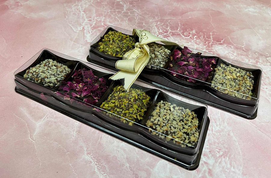 Assorted Chocolate Brittle 4 Pcs