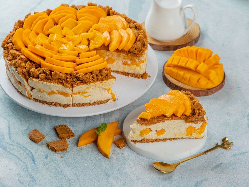 Biscoff Mango Cheesecake Pastry