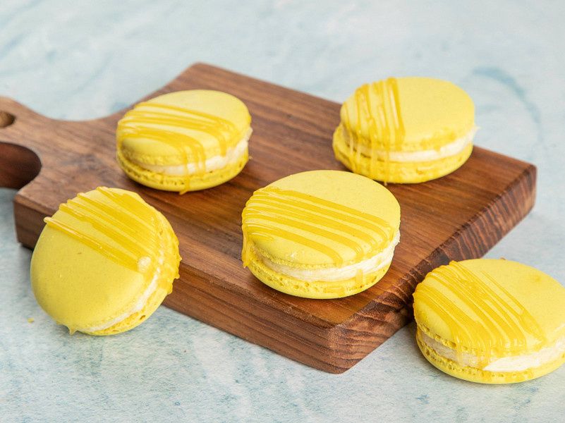 Pineapple Macaroon