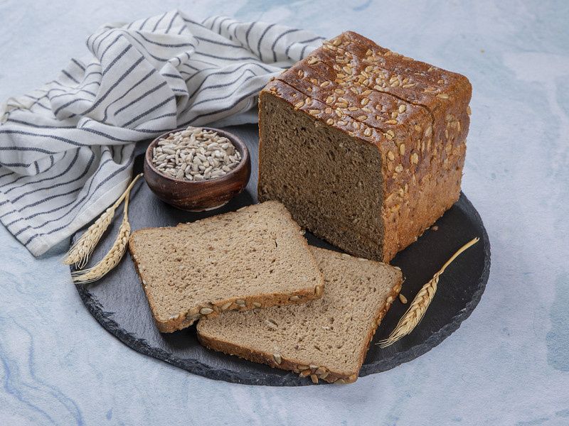 Dark Multigrain Bread 500Gm