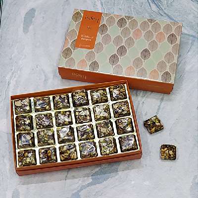 Dates Chikki Gifting