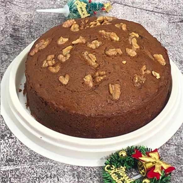 Dates And Walnut Tea-Time Cake